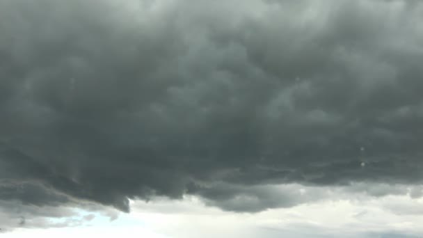 Stunning Dark Cloud Formations Right Thunderstorm — Stock Video