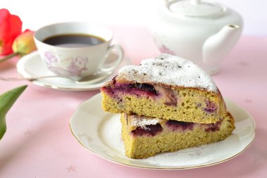 Erik ile Mısır pasta dilimleri