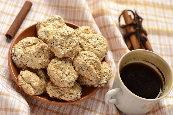Кунжутное печенье с кофе — стоковое фото