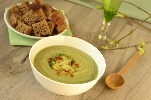 Крем-суп з брокколі — стокове фото