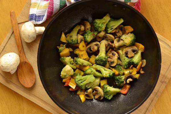 Broccoli with Mushrooms — Stock Photo, Image