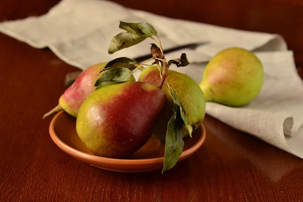 Organic pears — Stock Photo, Image