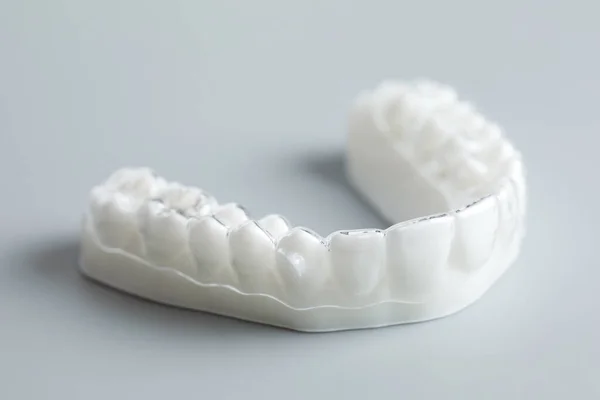 Individuele siliconen tand lade voor whitening. Tanden bleken concept. Stockfoto