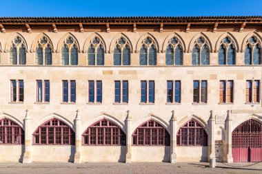 Cluny Manastırı, Burgundy, Fransa 'daki ortaçağ manastırı.