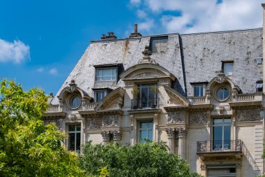 Paris, 16. caddedeki güzel bina Foch Bulvarı, lüks bir mahalle.