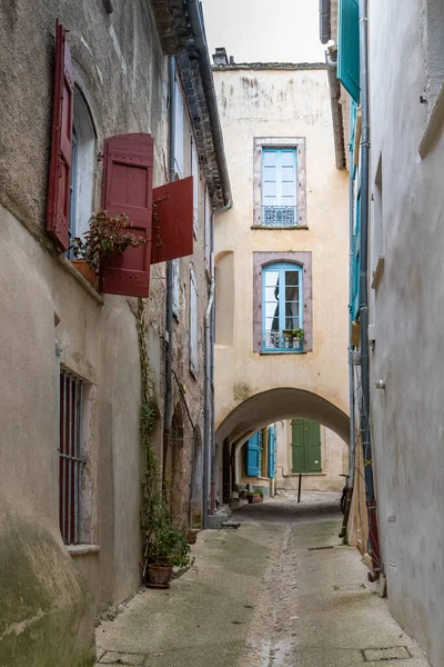 프랑스의 전형적 거리와 주택의 — 스톡 사진