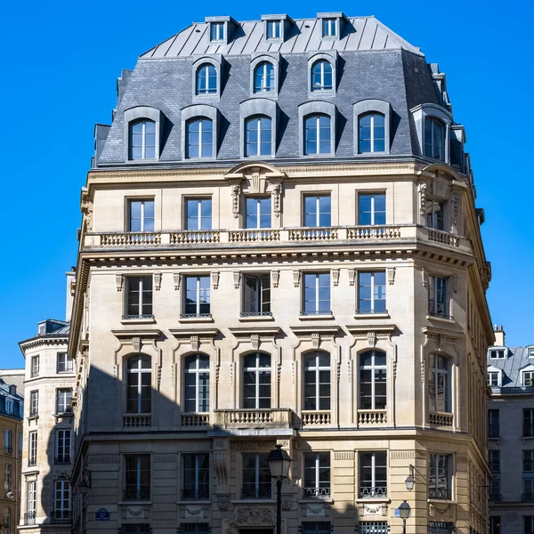 Parigi Bellissimi Edifici Vicino Palais Royal Nel Arrondissement Cielo Blu — Foto Stock