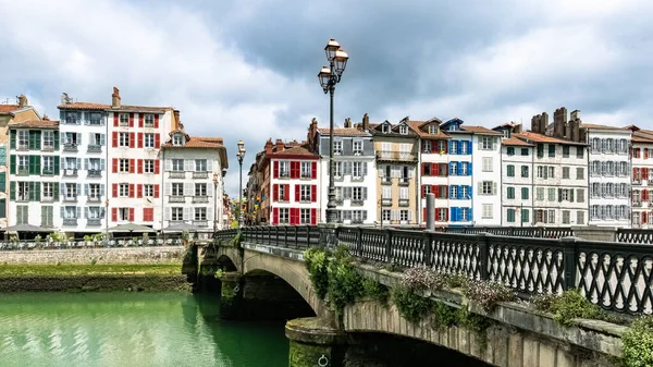 Bayonne Pays Basque Colorful Facades River Nive — Stock Photo, Image