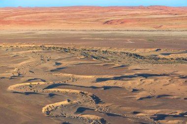 Namibya, Namib Çölü 'nün havadan görünüşü, vahşi doğa, yağmur mevsiminde manzara.