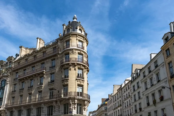Paryż Typowy Fasada Okna Piękny Budynek Rue Reaumur — Zdjęcie stockowe