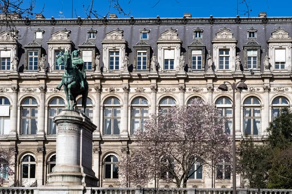 Paris Facade Hotel Ville City Hall French Capital Spring — Stockfoto