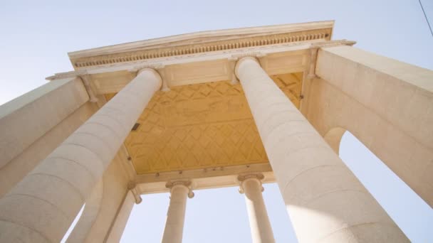 Milan Italy April 2022 High Columns Ancient Porta Ticinese Clear — Wideo stockowe