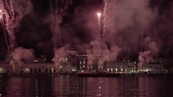 Beginning Firework Show Feast Redeemer Venice Grey Smoke Spreads Air — Stock Video