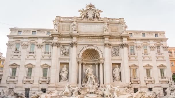 Trevi Fountain Ancient Architecture Center Rome Cloudy Day Historical Heritage — Video Stock