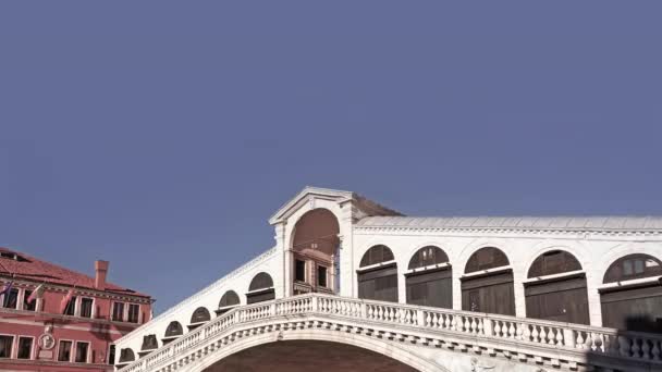 Venice Rialto Bridge People — Vídeo de stock