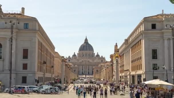 Rome Italien Maj 2022 Tung Trafik Gatan Vid Ingången Till — Stockvideo