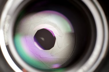 Lens