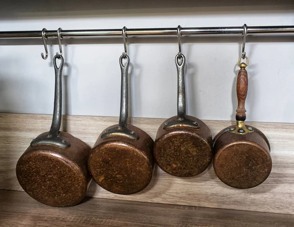 Kuchyňské Nádobí Zblízka Interiéru Domácí Kuchyně — Stock fotografie