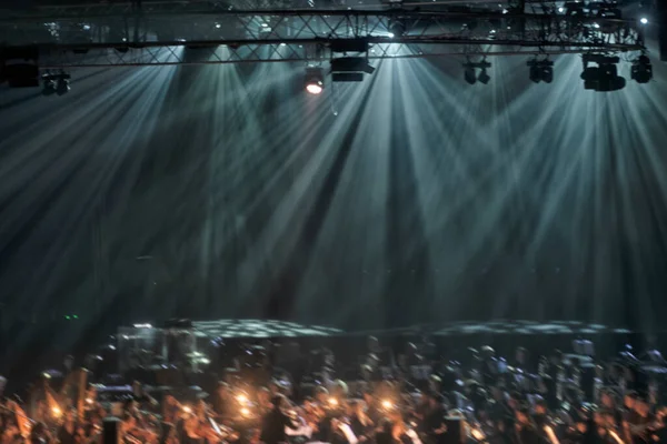Podiumverlichting Het Theater Bij Het Concert Verlichtingsuitrusting Een Leeg Podium — Stockfoto