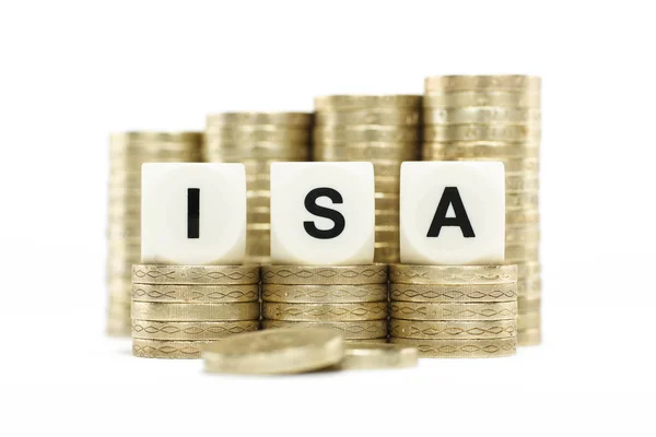 ISA (Conto di Risparmio Individuale) sulle monete d'oro sul backgrou bianco — Foto Stock