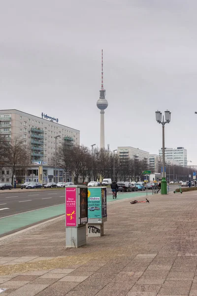 Blick auf den Fernsehturm — Stockfoto