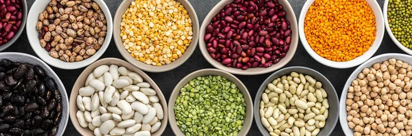 Banner Different Types Legumes Bowls Yellow Green Peas Mung Beans — Foto de Stock