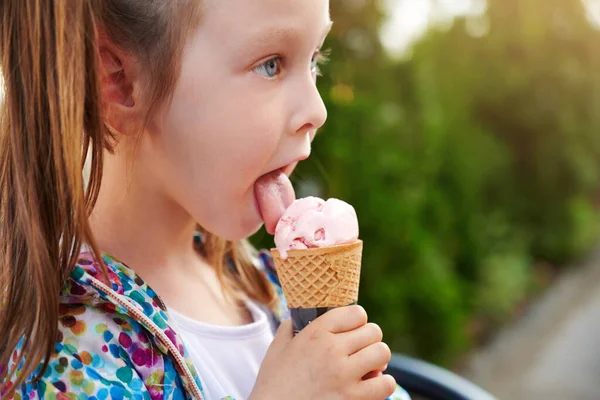 Cheerful Kid Girl Ice Cream Waffle Cone Eating Licking Tongue — Foto Stock