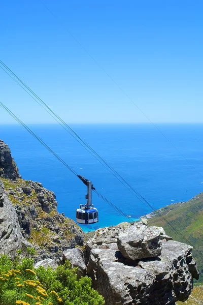 Cabine de teleférico — Fotografia de Stock