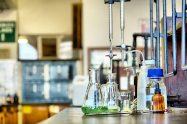 dizi Laboratuar kapkacakları