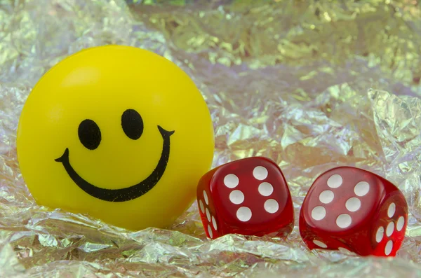 Smiley with pair of dice — Stock Photo, Image