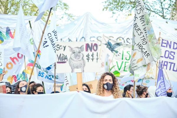 Caba Buenos Aires Argentyna Września 2021 Młoda Kobieta Trzymająca Znak — Zdjęcie stockowe