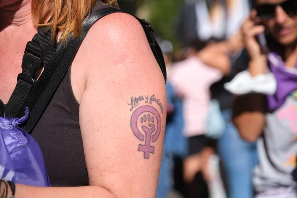 Caba Buenos Aires Argentína 2022 Március Egy Feminista Szimbólumra Tetovált — Stock Fotó