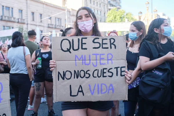 Buenos Aires Argentína 2022 Március Nemzetközi Feminista Sztrájk Egy Fiatal — Stock Fotó