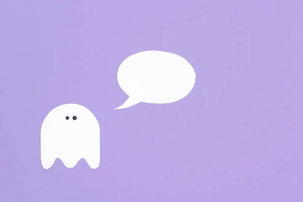 Trendy Minimalist Halloween Design White Cute Ghost Blank Speech Bubble — Zdjęcie stockowe