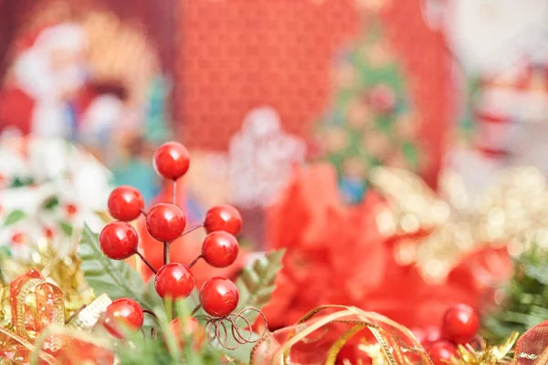 전통적 크리스마스 배경은 빨간색 황금색이다 있습니다 선택적 — 스톡 사진