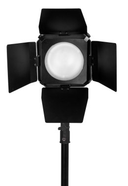 Beyaz arka plan üzerinde izole stüdyo aydınlatma
