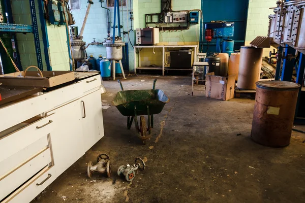 Industrial interior of a chemical plant — Stock Photo, Image