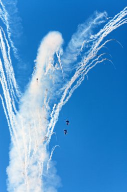 havada savaş jetleri