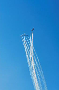 yere hava gösterisi