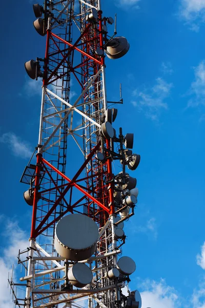 Grande torre di trasmissione — Foto Stock