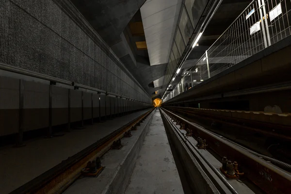 Túnel metro profundo —  Fotos de Stock