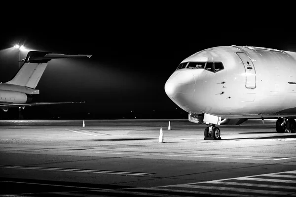 Primo piano frontale dell'aereo — Foto Stock