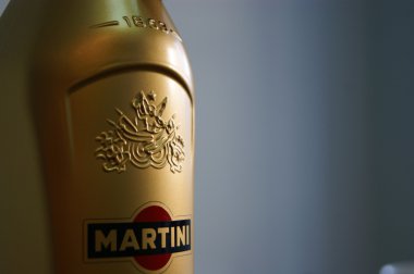 Martini şişe
