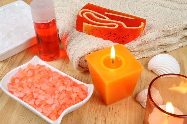 Narzędzia Spa w orange — Zdjęcie stockowe