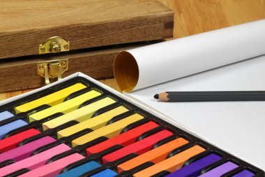 pastel set ve araçları tebeşir
