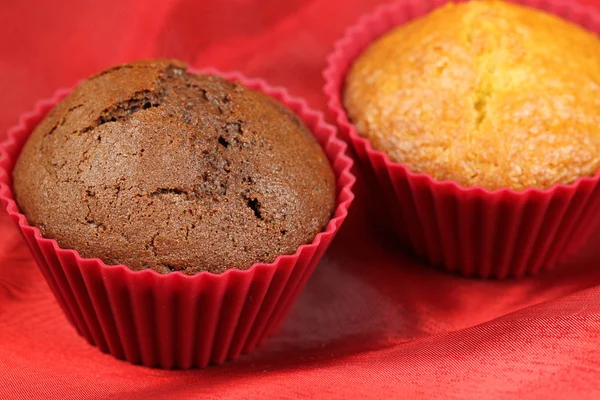 Dark and bright cupcakes — Stock Photo, Image