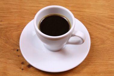 siyah kahve fincanı