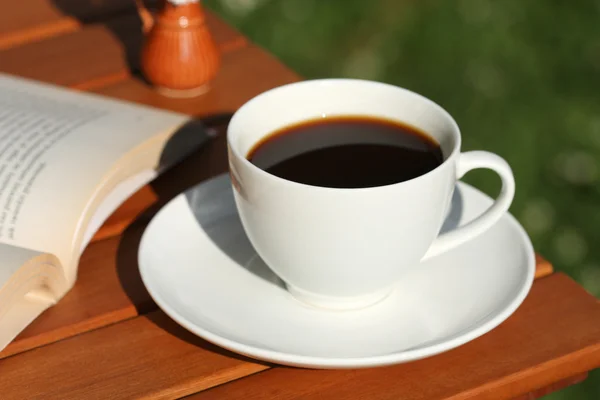 Coffee and book — Stock Photo, Image