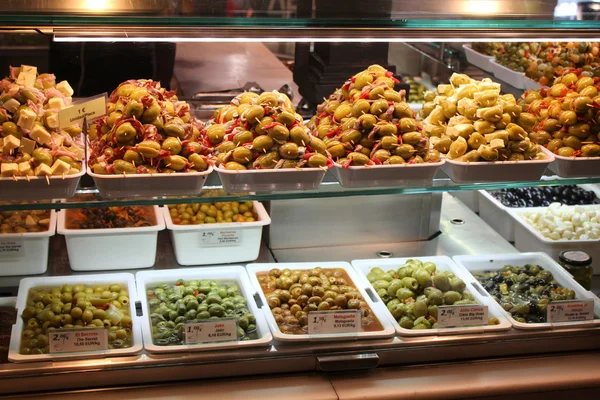 Olives market — Stock Photo, Image