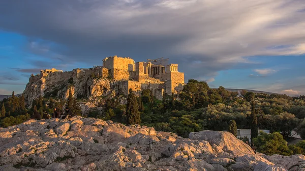 Akropolis bei Sonnenuntergang — Stockfoto